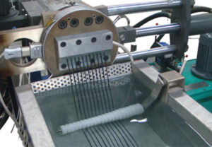 PE,PP flake pelletizing line - Washing And Recycling Production - runleadmachine.com
